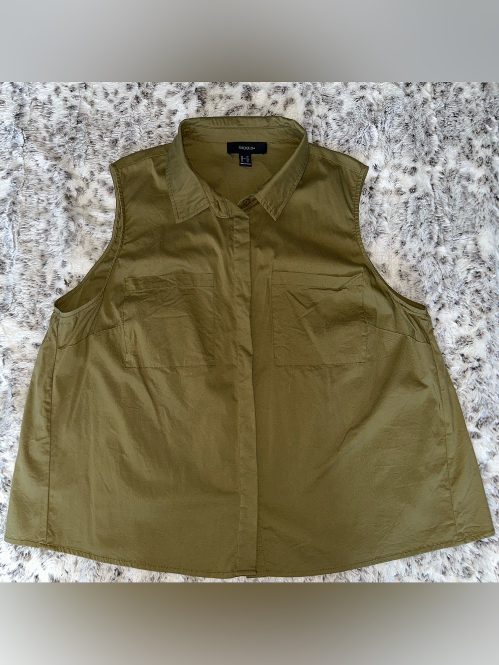 Forever 21 Olive Green Sleeveless Button-Front Shirt